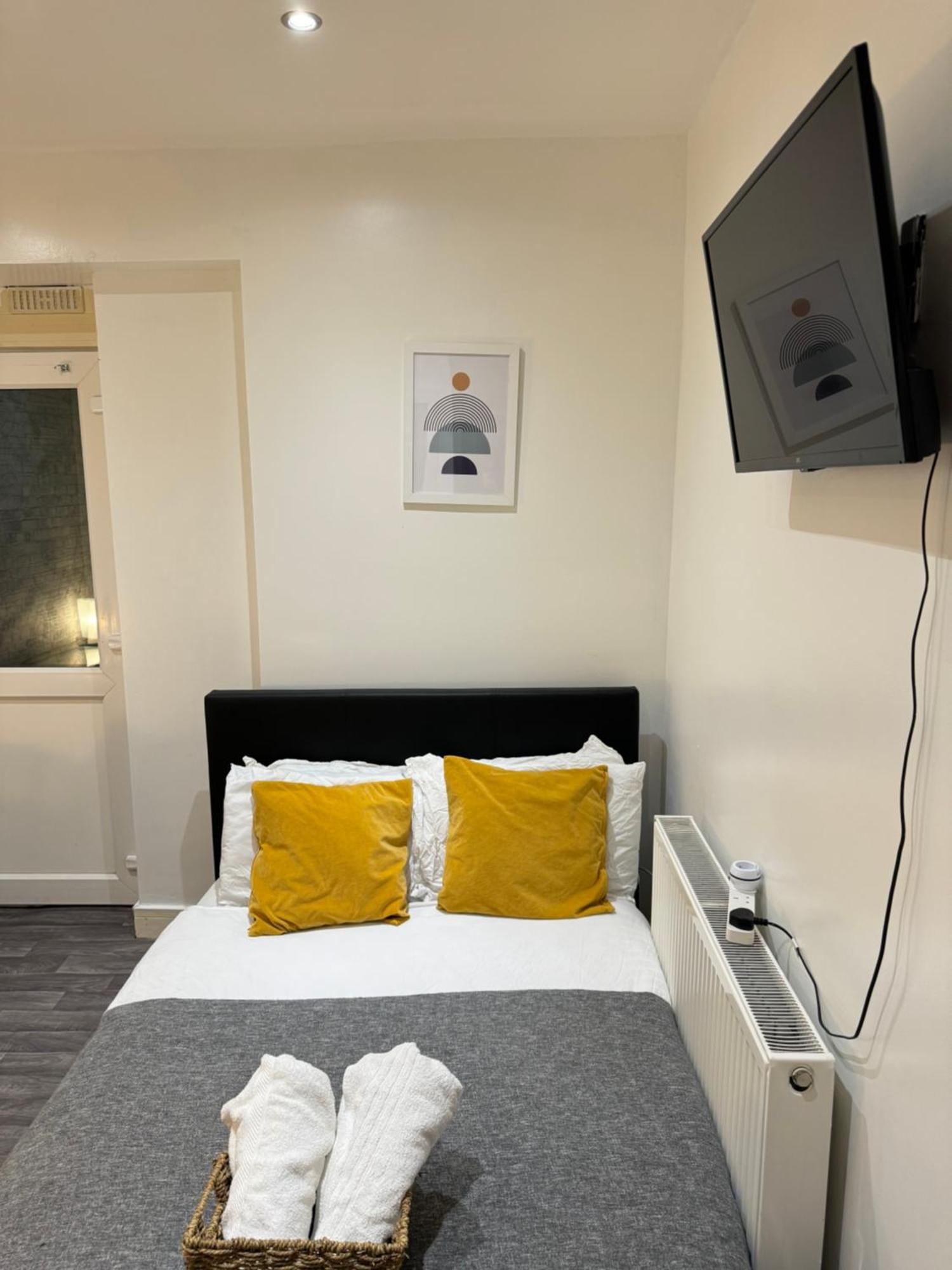 Cozy En-Suite Near Stratford London Bagian luar foto
