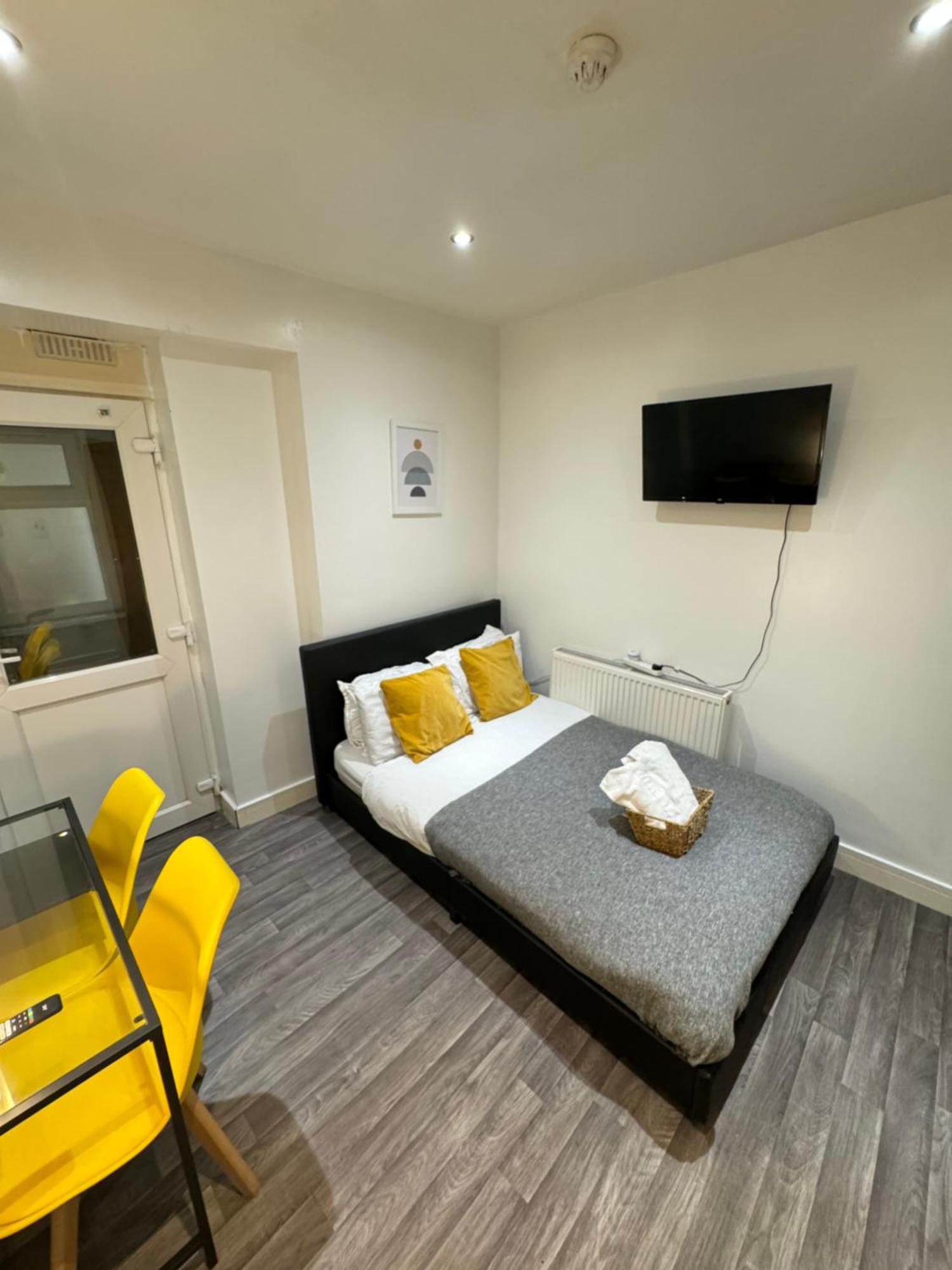 Cozy En-Suite Near Stratford London Bagian luar foto